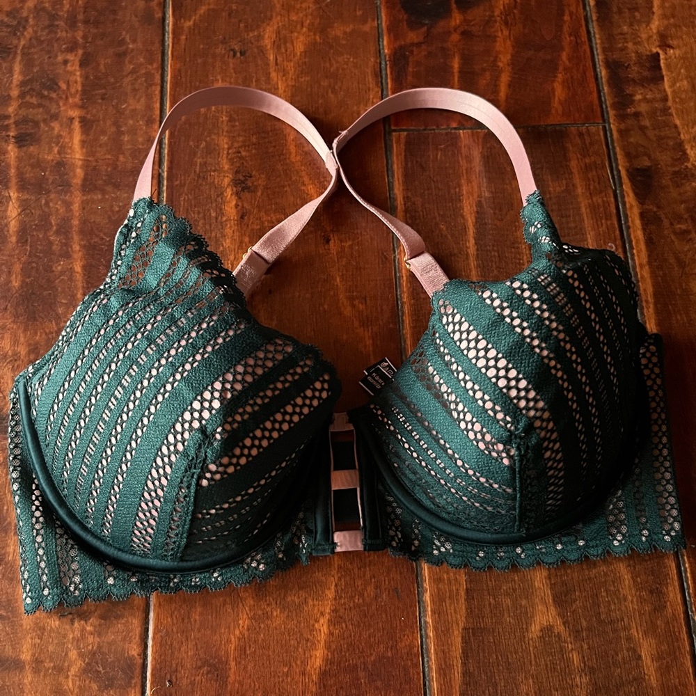Victoria Secret Bra